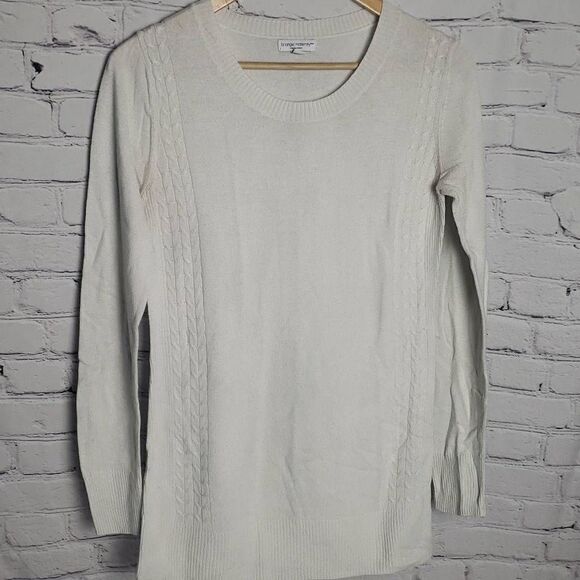 Liz Lange Maternity White Longsleeve Sweater - Picture 14 of 15